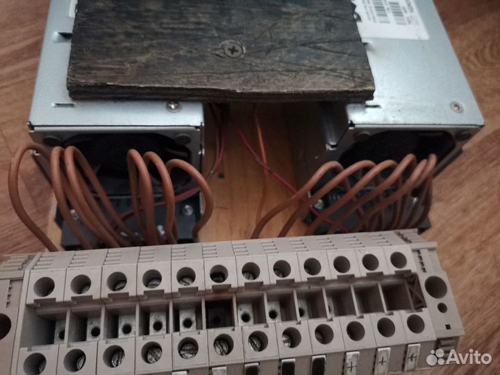 Блок питания Dell 750w