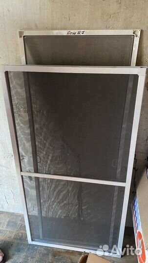 Москитные сетки на окна