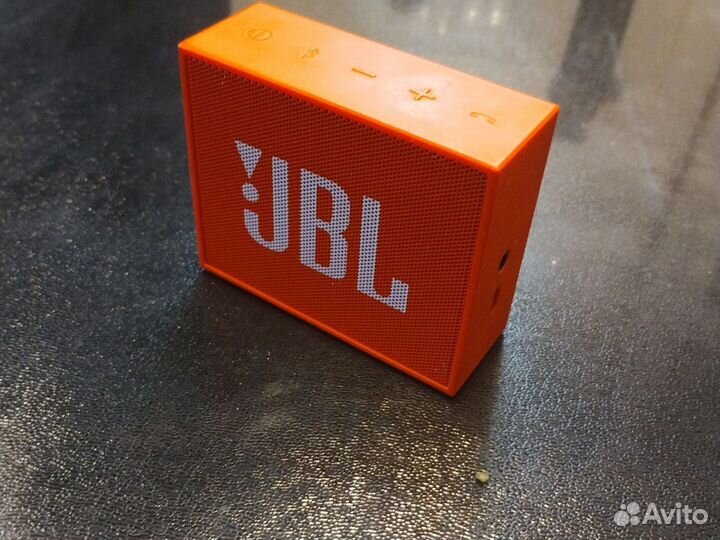 Колонка jbl go 1