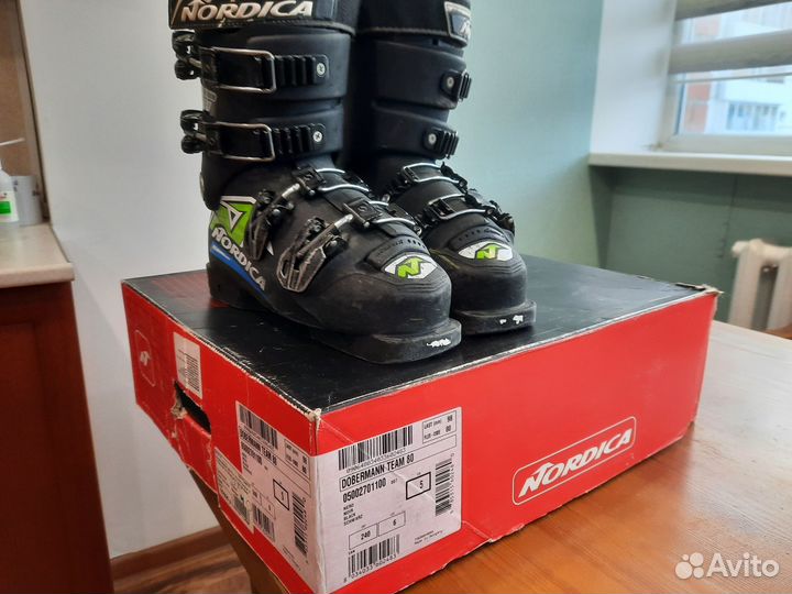 Горные лыжи юниорские