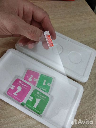 Защитное стекло