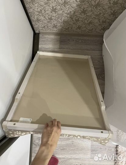 Доска для пеленания на кроватку