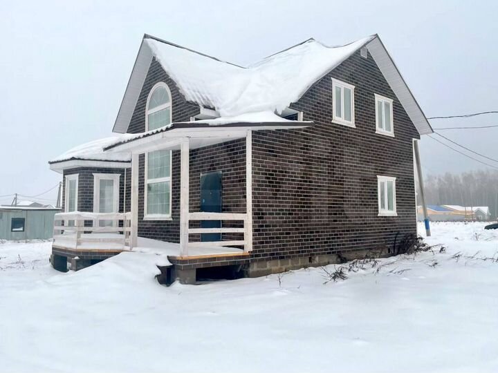 Дом 160 м² на участке 5,5 сот.