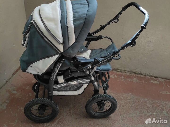 Коляска прогулочная tako