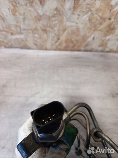 Рампа топливная Opel Antara