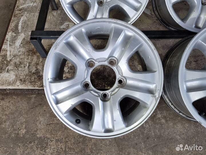 Диски литые r17 5x150 Toyota