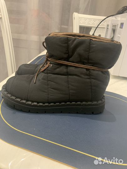 Дутики женские зимние