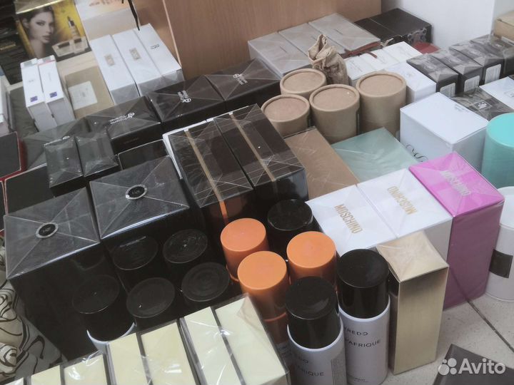 Селективная парфюмерия люкс качества