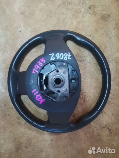 Руль nissan tiida