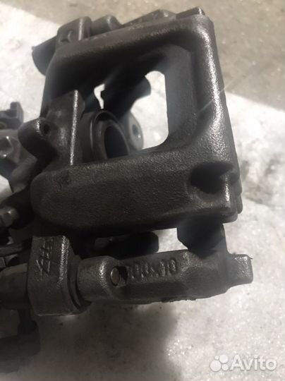 Суппорт задний mercedes