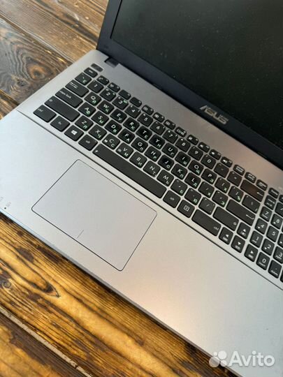 Asus X550CC-XO093H i5/1Tb/4гб/GeForce GT 720M