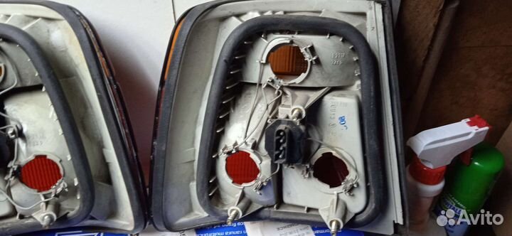 Задние фонари