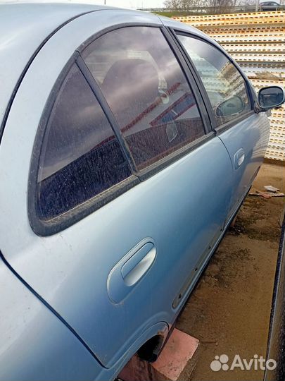 Дверь задняя правая Nissan AlmeraClassic в сборе