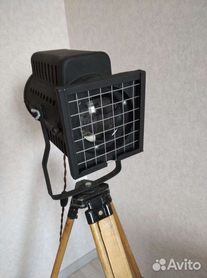 Светильник торшер