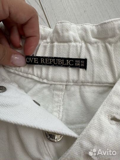 Шорты белые love republic