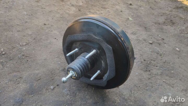 Вакуум тормозной Peugeot 408 вакуумный усилитель т