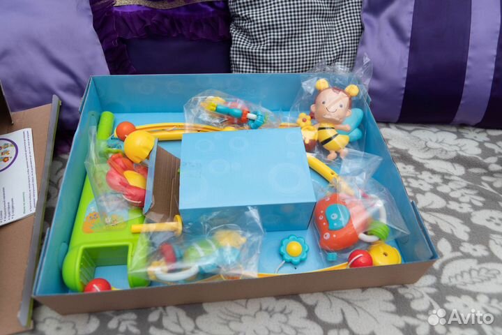 Музыкальная карусель на кроватку