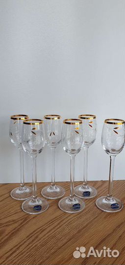 Хрустальные рюмки на ножке Bohemia