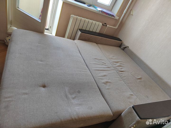 Продам диван и камод