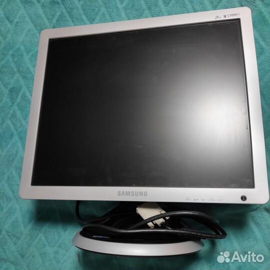 Монитор Samsung syncmaster 961bf