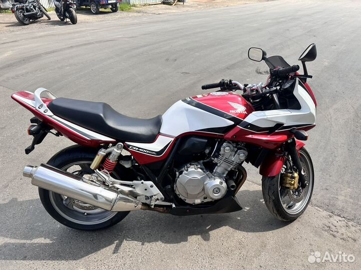 Honda CB 400 boldor