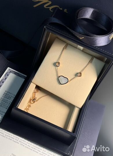 Золотая подвеска Chopard