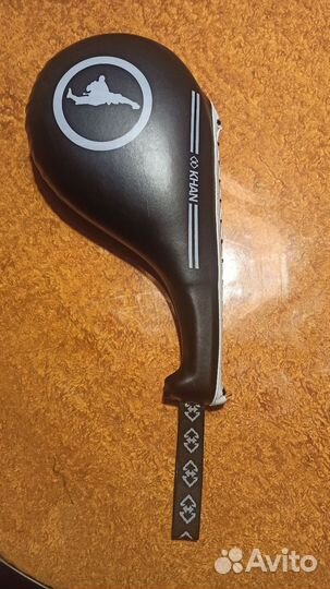 Ракетка-лапа для тхэквондо