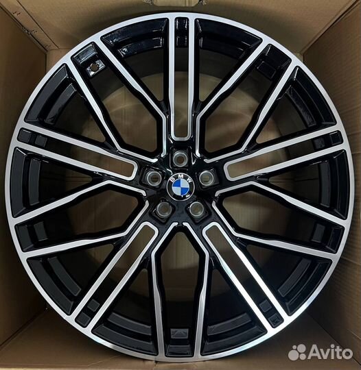 Кованые диски на BMW X7 G07 R22
