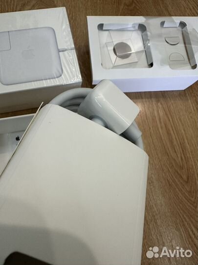 Удлинитель для зарядки Apple и коробка magsafe 2