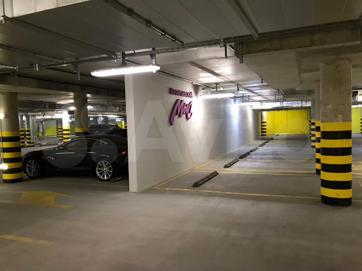 Машиноместо, 15 м²