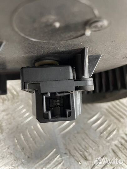 Сервопривод заслонки печки Ford S-MAX 2.5T, huwa