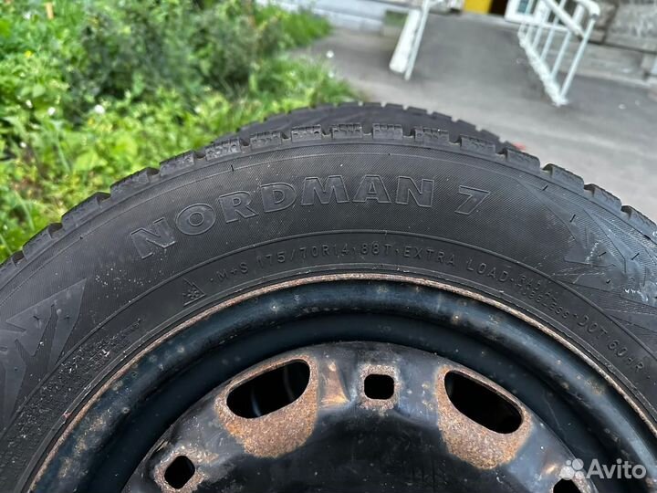 Колёса зимние в сборе WV Polo