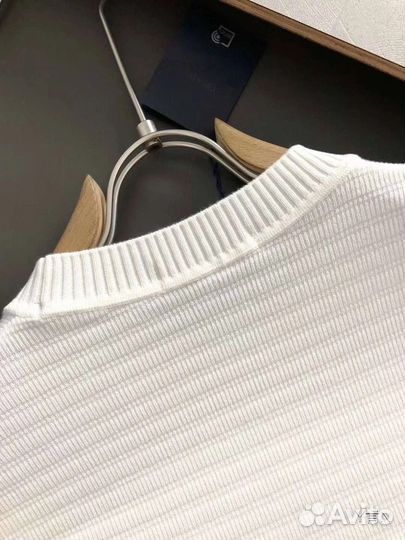 Футболка Prada