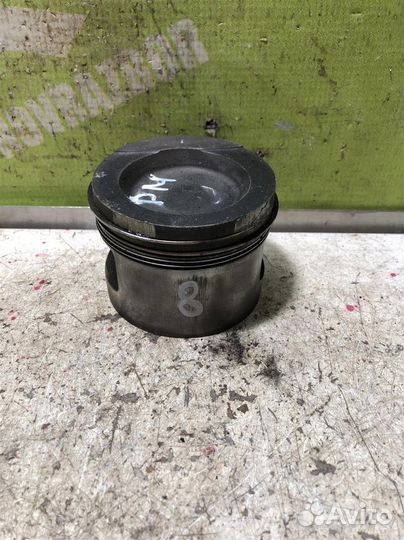 Поршень Ауди 80 90 Б3