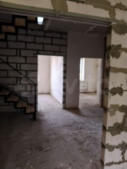 3-к. квартира, 136 м², 3/4 эт.