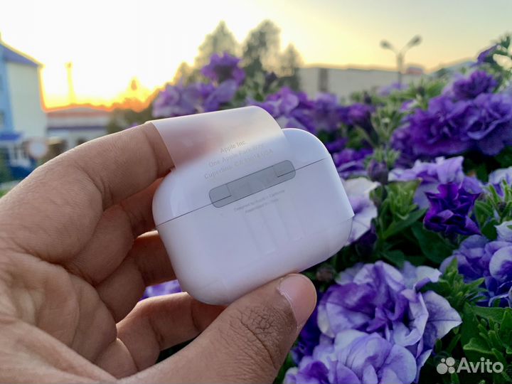 AirPods Pro 2 (Чехол в подарок )