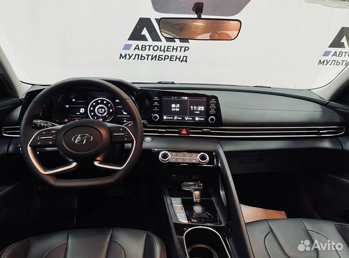 Hyundai Elantra 1.5 CVT, 2023, 10 км