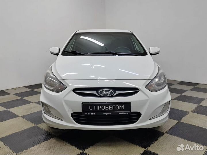 Hyundai Solaris 1.6 AT, 2011, 238 000 км