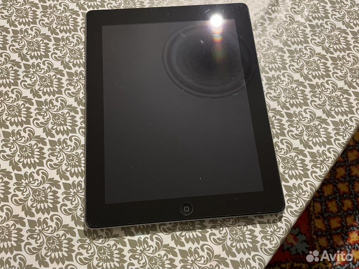 iPad 3,Wi-Fi,cellular,16gb