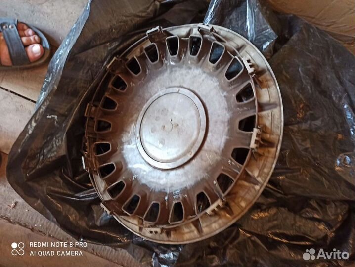 Колпаки для тойота crown r16