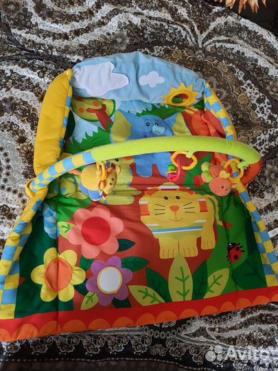 Развивающий коврик