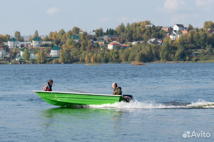 Лодка из пластика Виза Легант - 425 про