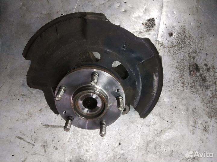 Поворотный кулак передний правый Hyundai Creta