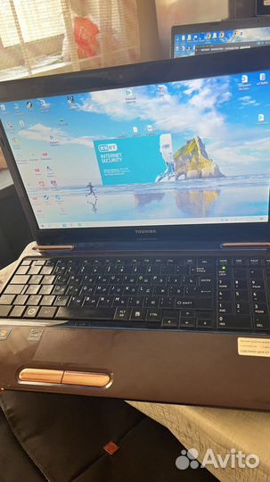 Ноутбук toshiba