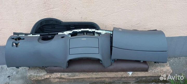 Торпеда кожаная мерседес w221