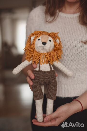Игрушка лев
