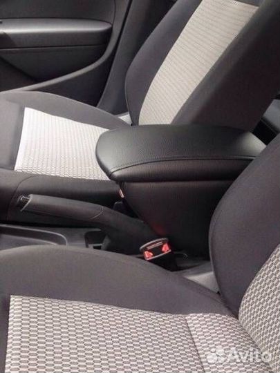 Подлокотник Volkswagen Polo 2009-2020