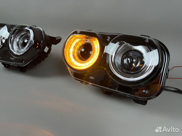 Фары Dodge Challenger 15-20г Vland K2255