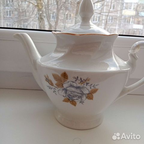 Посуда и Чайники фарфоровые СССР Рига