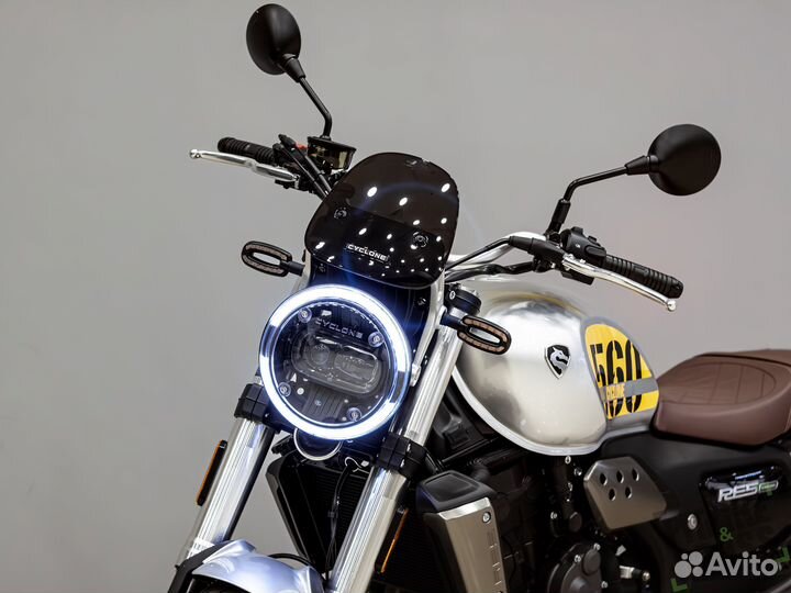 Cyclone RE5 (SR600) 2024 (Серебристый) птс